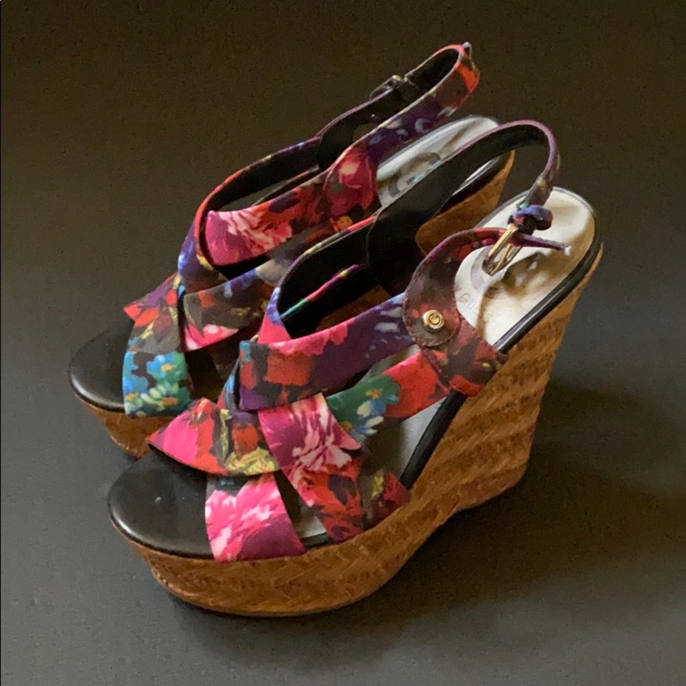 Platform wedge heels by Guess size 6